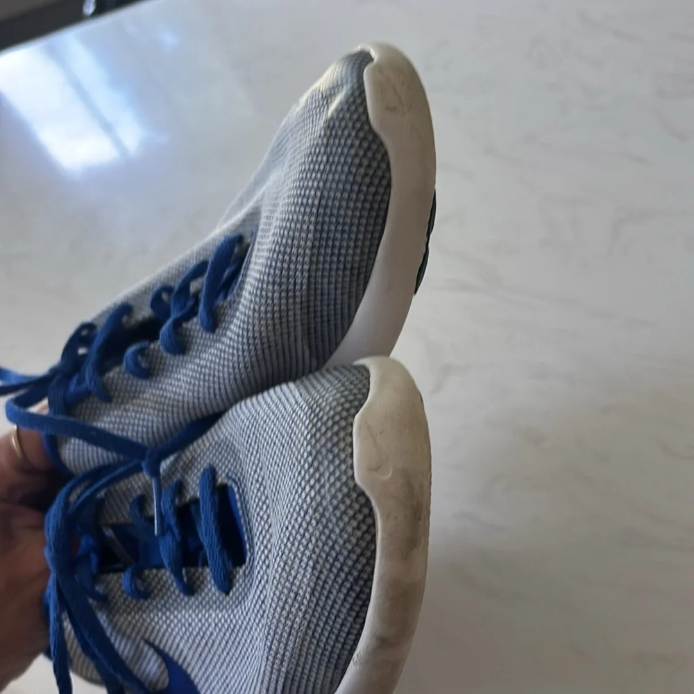 Men’s Blue and White Nike Flex Experience RN7 Athletic Shoes